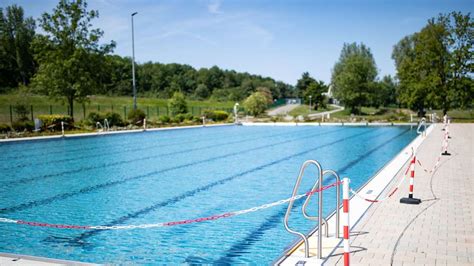 Coronavirus in Bremen Fitnessstudios und Freibäder vor Öffnung