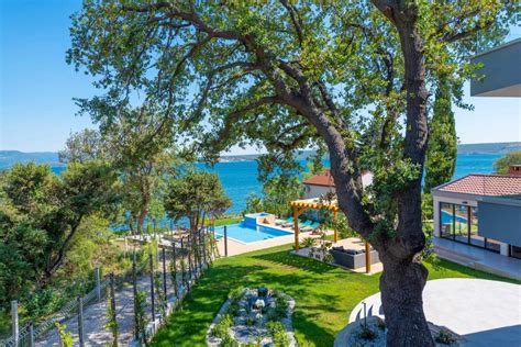 Croatia Zadar Area Waterfront Pool Villa For Sale Luxurycroatia Net