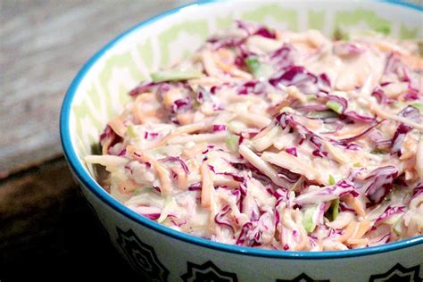 Salada Coleslaw Repolho Cenoura E Ma Verde Mel E Pimenta