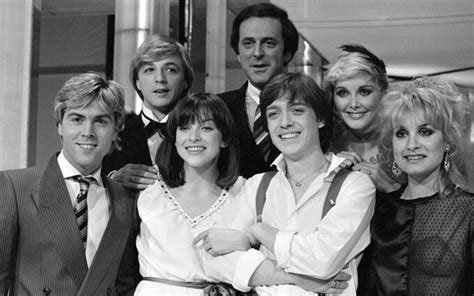 Sir Terry Wogan Legendary Bbc Broadcaster Dies Aged 77 A Life In Pictures