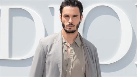 Baptiste Giabiconi papa il dévoile enfin le visage de son fils