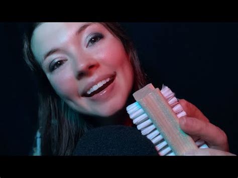 ASMR Mic Brushing With 10 Different Brushes