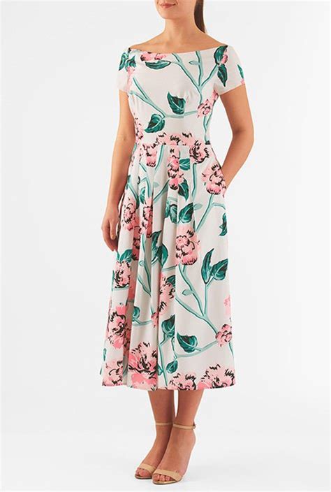 Shop Floral Print Pleat Neck Crepe Dress Eshakti