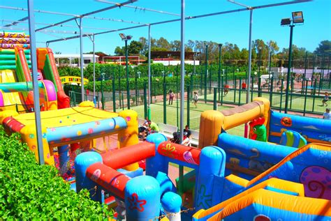 Camping Torre La Sal 2 5 Sterne Cabanes Toocamp