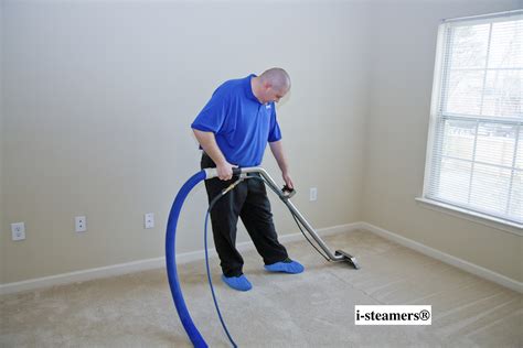 Carpet steam cleaning - i-Steamers