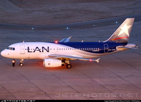 CC COZ Airbus A319 132 LAN Airlines Juan Manuel Temoche JetPhotos