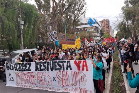 Un Gobierno Neuquino D Bil Env A A Dos Representantes A Negociar Tras