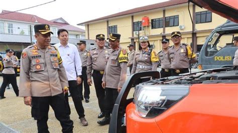 Kapolres Pematangsiantar Pengecekan Fisik Dan Administrasi Kendaraan