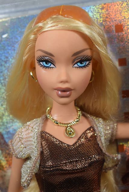 Royalty Girl 2006 Barbie My Scene Lets Go Disco Friendship Pack