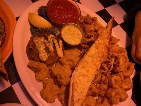 FLAMINGO GRILL - 297 Photos & 393 Reviews - Seafood - 7050 N Kings Hwy