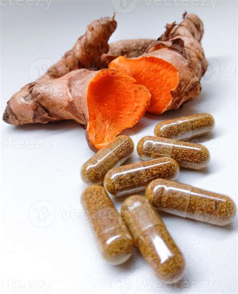Capsules made from turmeric. 20243471 Stock Photo at Vecteezy