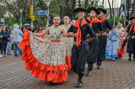 Fiesta Del Inmigrante Te Dejamos El Cronograma De Este Viernes Con Las