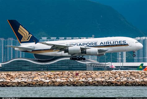 9V SKQ Airbus A380 841 Singapore Airlines Bowen Chau JetPhotos