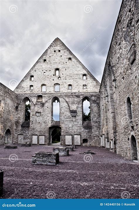 Convento Arruinado Antigo Do St Brigitta 1436 Anos Na Região De Pirita