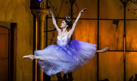 Royal Ballet Cinderella Review A Spectacular Sumptuous Delight