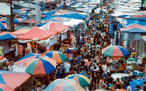 pengertian ciri ciri pasar abstrak  sifatnya universitas