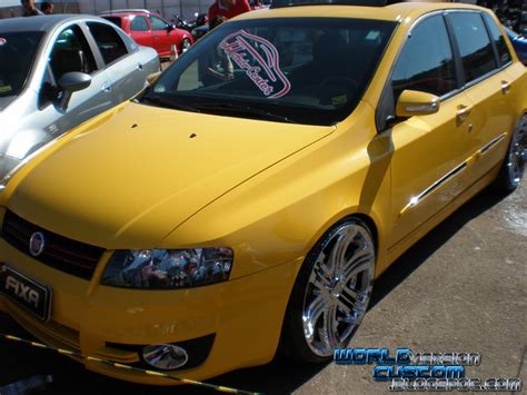 World Automotive Fiat Stilo Rebaixado Rodas Aro 20