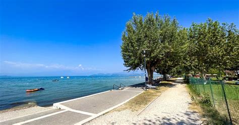 Campeggio Baia Holiday Gasparina La Tua Vacanza A Castelnuovo Del Garda