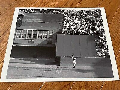 Willie Mays New York Giants Print Photo The Catch X Poster