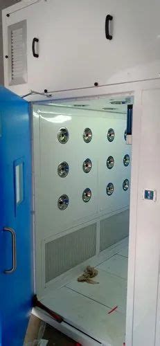 Stainless Steel 50 Hz Air Shower Unit For Laboratory Vertical At Rs