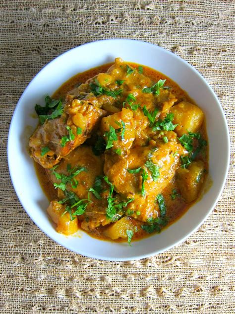 Easy Instant Pot Chicken Curry Paint The Kitchen Red