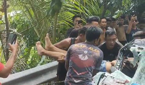 Insiden Kecelakaan Maut Di Trans Sulawesi Kolaka Seorang Polisi