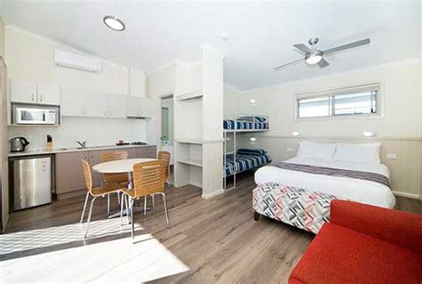 Holiday Haven Huskisson Beach - Caravan Camping NSW