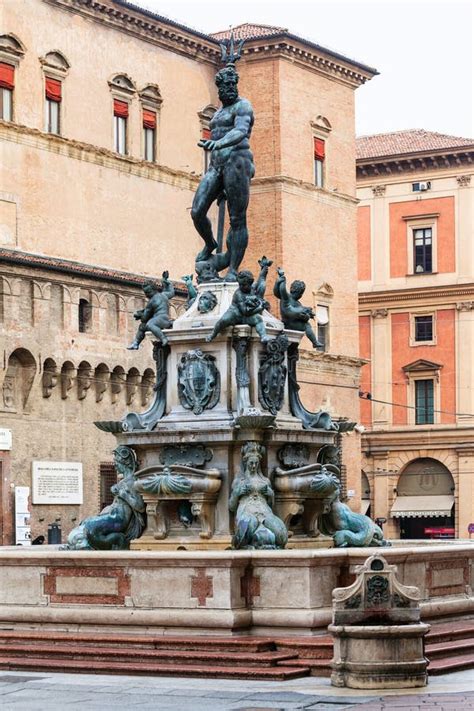 Statue of Neptune on Piazza Del Nettuno in Bologna Stock Photo - Image ...