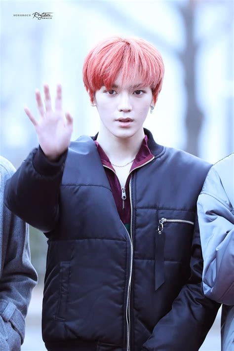 Пин от пользователя Nctpic на доске Taeyong