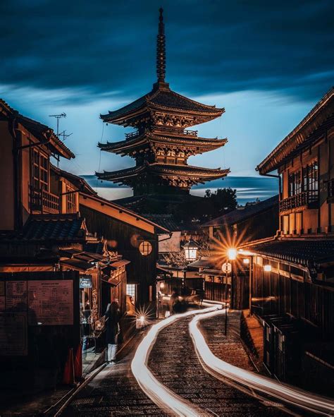 A Street In Kyoto Japan At Night Ifttt2j4mgkq Night Aesthetic
