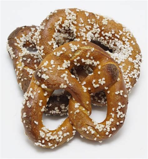 Handmade Old Fashioned Pretzels For Sale From Uncle Henrys Pretzels