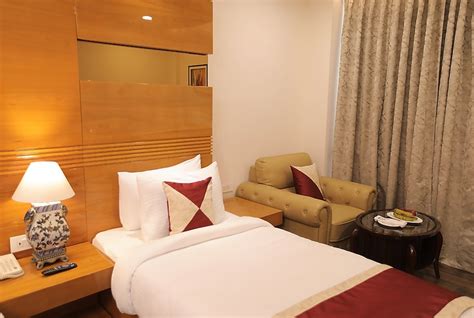 Hotel La New Delhi Delhi Hotel Price Address And Reviews