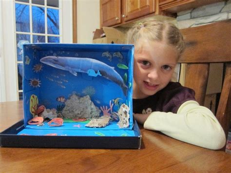 minorhappenings: Nora's Habitat Diorama - The Blue Whale