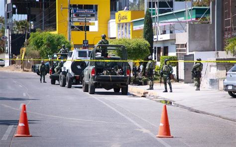 Presencia militar se mantiene en el malecón nuevo de Culiacán tras