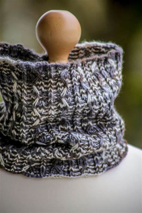 Free Knitting Pattern Cowls And Neck Warmers Meowl Cowl Cowl Knitting Pattern Knitting