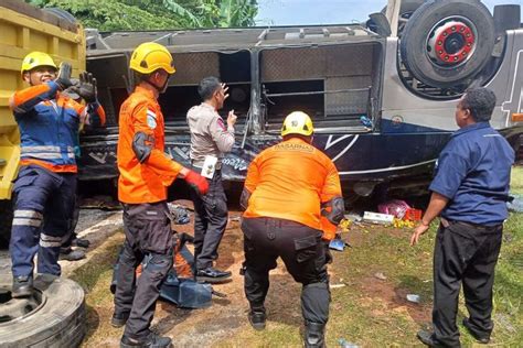 Update Kecelakaan Maut Di Tol Pemalang Batang Penetapan Tersangka