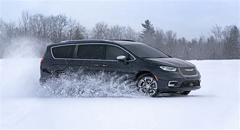 2021 Chrysler Pacifica Debuts With Fresh Looks AWD New U Connect And