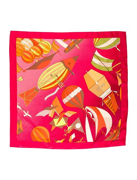 Hermès Les Folies Du Ciel Ii Hermes Carré Foulard