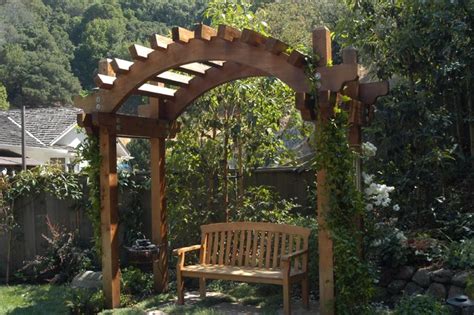 Arbors Pergolas And Trellises Classique Jardin San Francisco