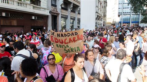 Fotos Professores Da Rede Municipal De SP Protestam Em Frente Ao