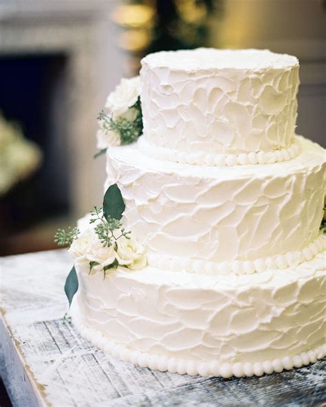 33 Romantic Wedding Cakes Martha Stewart Weddings This Simp