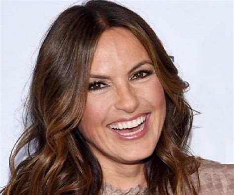 Mariska Hargitay Biography - Facts, Childhood, Family Life & Achievements