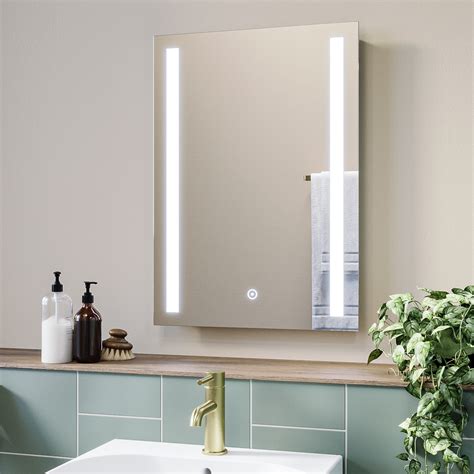 Зеркало VOLA с LED-подсветкой 50х70 + сенсорное управление – фото ...