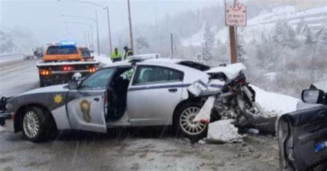 Colorado State Trooper Injured When Car Slams Into Patrol Car On I 70 Cbs Colorado