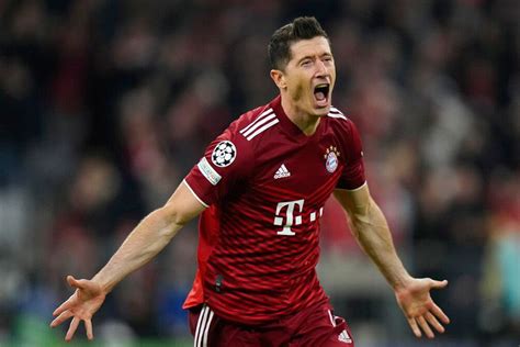 Setia Robert Lewandowski Hanya Mau Pindah Ke Barcelona