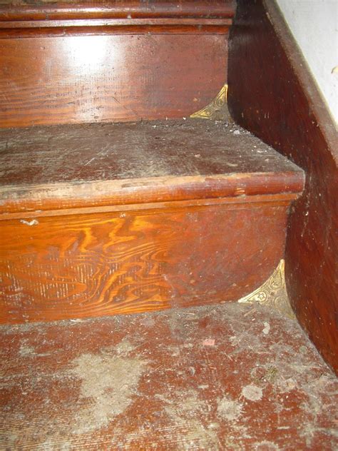 Vintage Dust Corners For Stairs