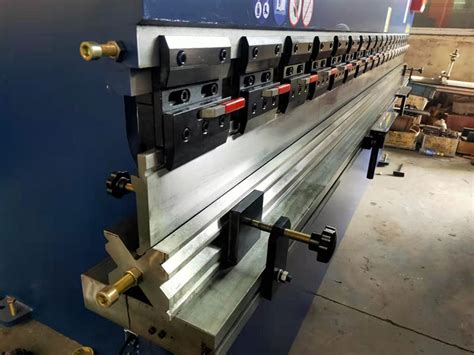 Sheet Metal Plate Shearing And Bending Machine Hydraulic Guillotine