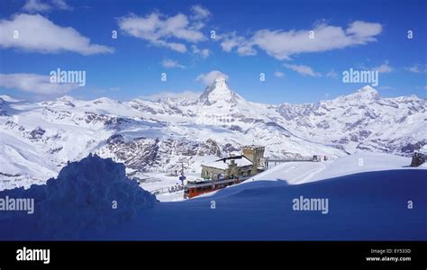 Gornergrat Bahnhof Mit Matterhorn Gipfel Landschaft Zermatt Schweiz