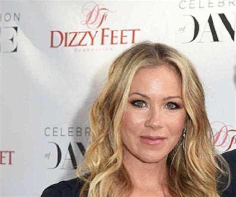 Christina Applegate Net Worth, Height, Weight | Techbioinfo.com