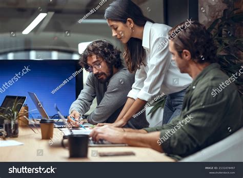 31 894 Business Team Indian Images Stock Photos Vectors Shutterstock